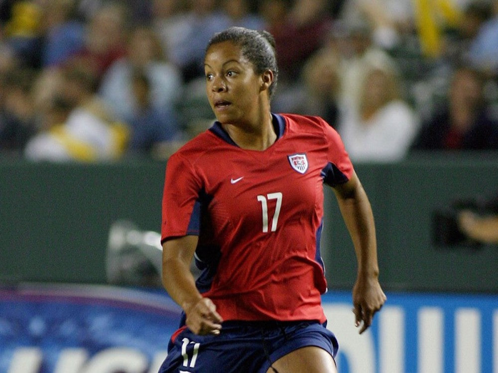 How Elite Women Athletes Stay Consistent While Traveling the World