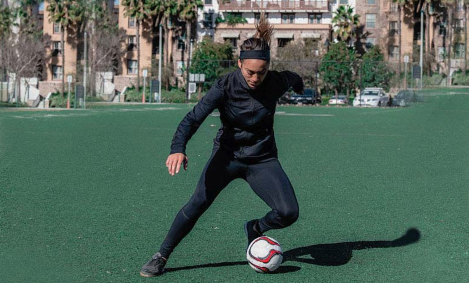 Why Sports Leggings For Women Are A Workout Essential